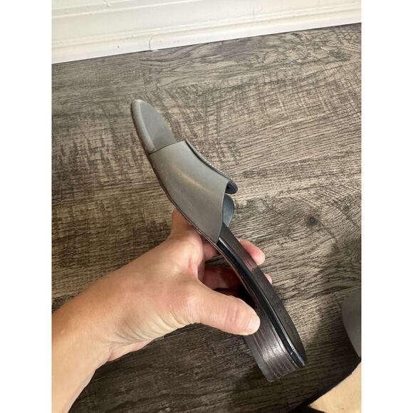 Tory Burch Womens Bombe Miller Slide Sandal Calf Leather Grey Size 7M - Picture 10 of 13